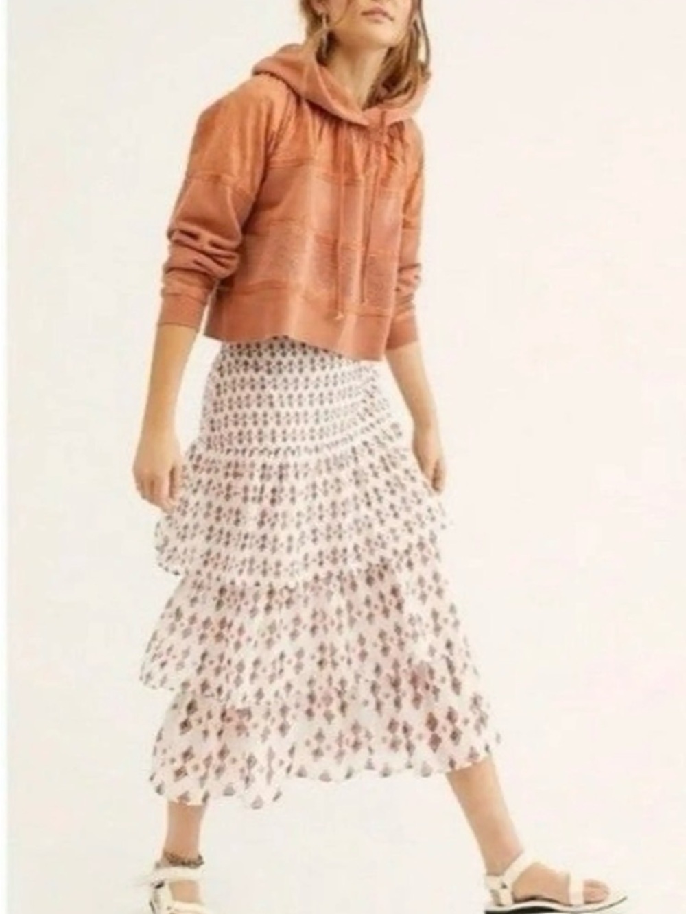 Free People Tiered Maxi Skirt in Cream and Pink Floral printed praire  size 2